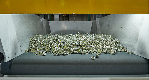 Vibratory Feeders & Belt Conveyors